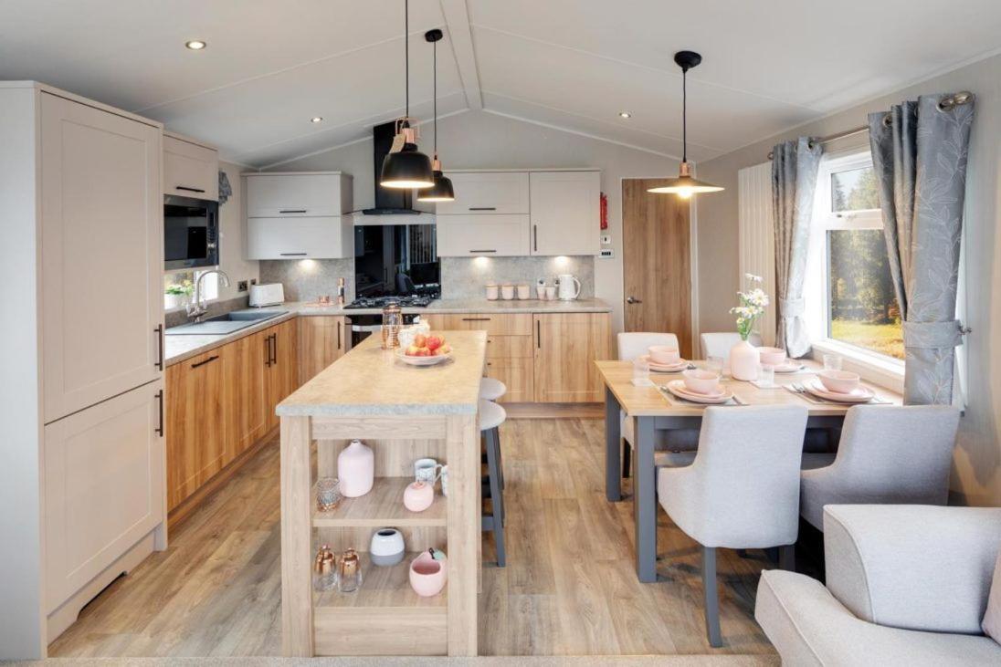Presthaven Resort Haven Luxury 2023 Caravan برستاتين المظهر الخارجي الصورة